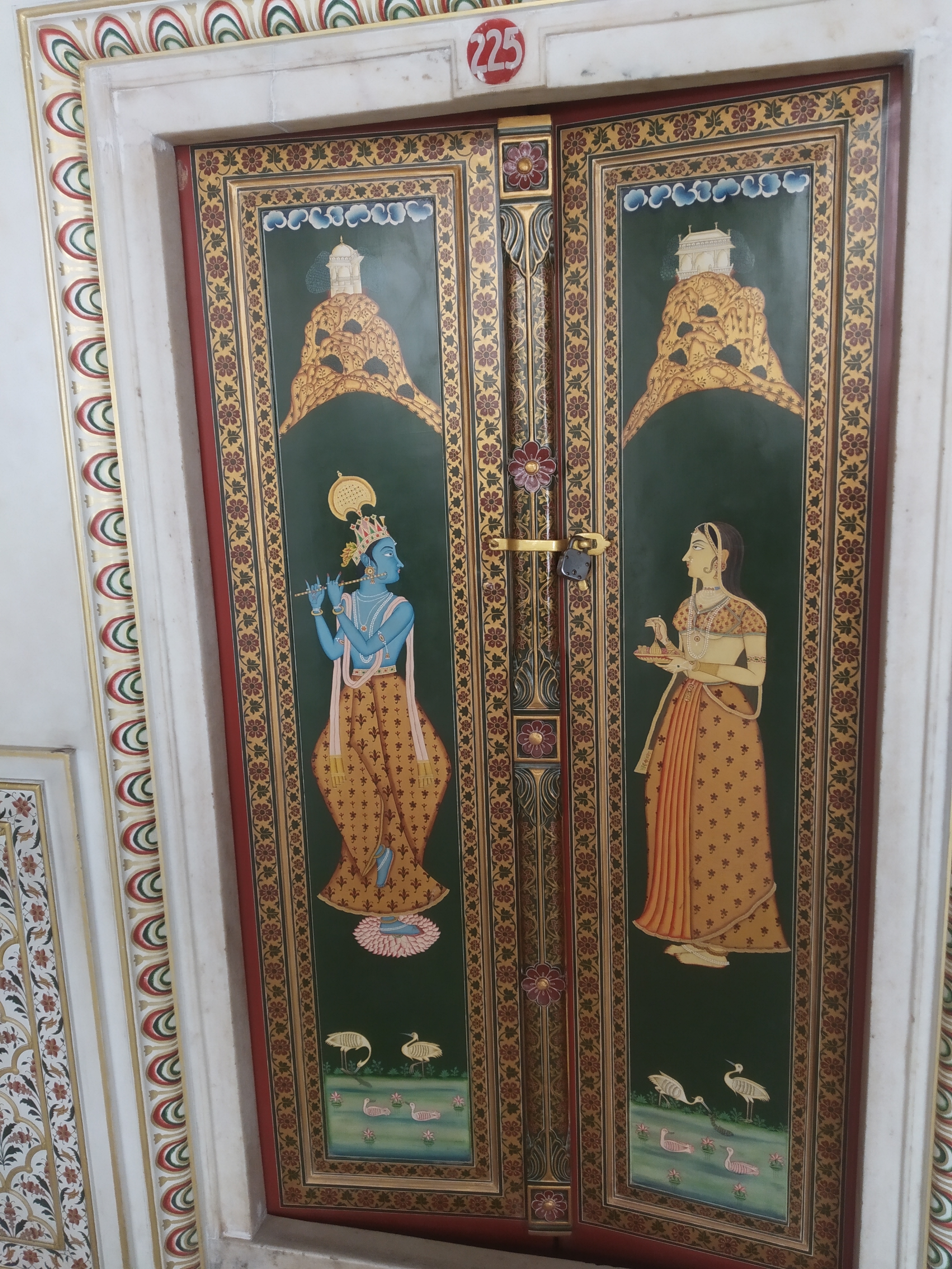 beautiful doors of palaces in Junagarh Fort